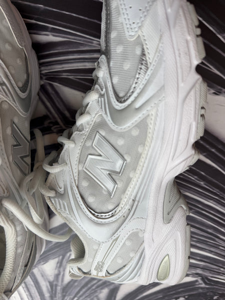 NEW Balance 530 Ladies Polka Sneakers - Size UK7
