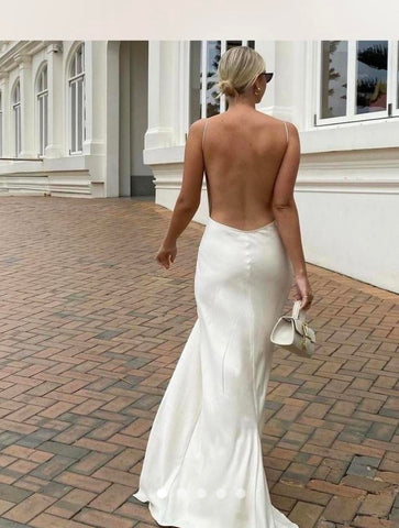 Zara/Kaia Gerber Collection Brand New Cream Evening dress - Open low back, Front high slit - Size Large