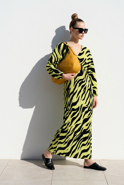 ME&B Brand New Bold Printed Maxi Dress - Size S/M