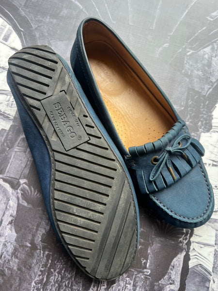 Sebago Genuine Leather Ladies Brogues - Size 5 (Retail R3200)