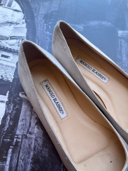 Manolo Blahnik Silver Flat shoes with front detail - Size 39