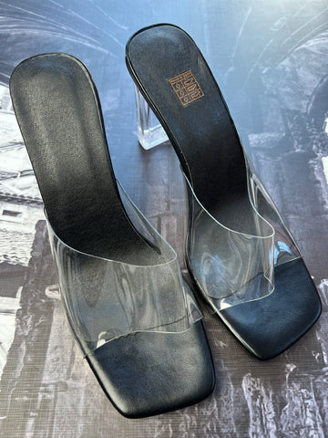 Ladies Slip In Heels - Size 6