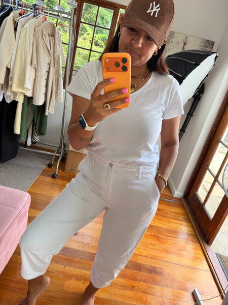 Zara Brand New White Jeans - Size EUR40