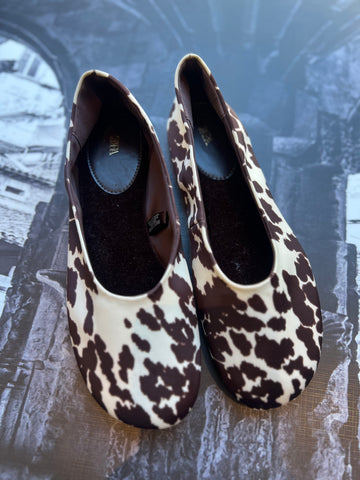 Zara Brand New Cow Print Flats - Size 4