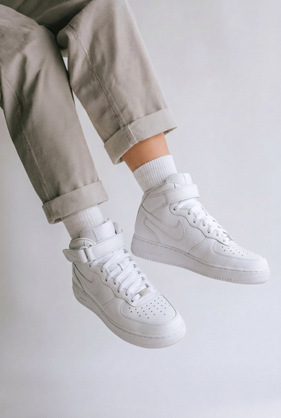 NIKE Air Force 1 High Top Sneakers - Size 7 (Unisex)