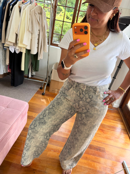 Cotton On Brand New Snakeskin Super Baggy Jeans - Size 30