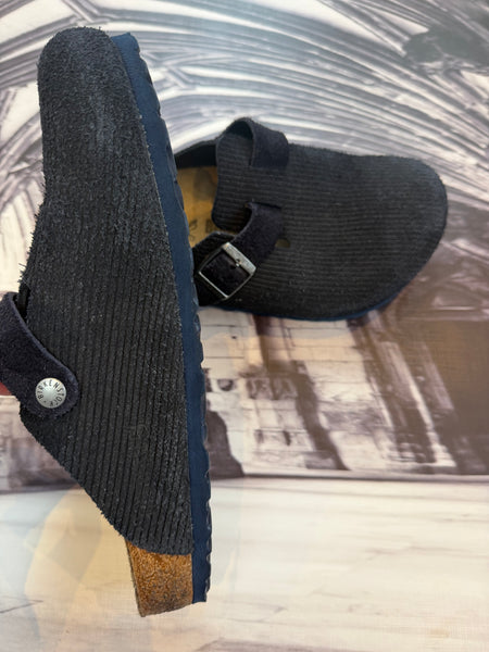 Birkenstock (ORIGINAL) Navy “Cordoroy” Clogs - Size 40