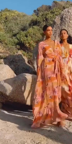 BeachCult Brand New Bold Printed Wrap Dress - Size Large (Retail R2900)
