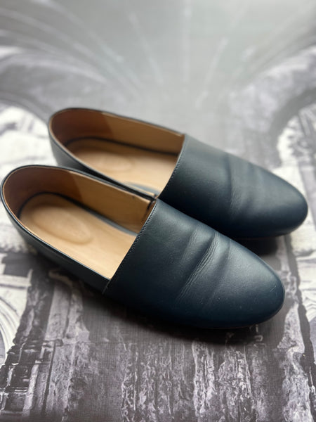 Trenery Genuine Leather Flats - Size 7