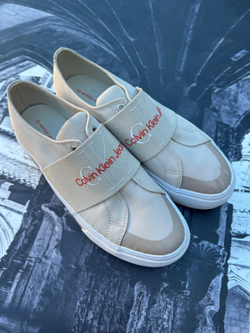 Calvin Klein Beige Sneakers with thick platform - Size 6