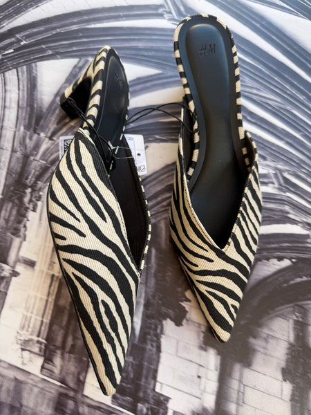 H&M Brand New Zebra Print Slip ins - Size 4