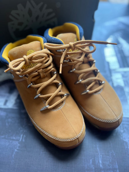TIMBERLAND Genuine Leather MENS Boots - Size EUR42/ UK8 (Retail R3799)