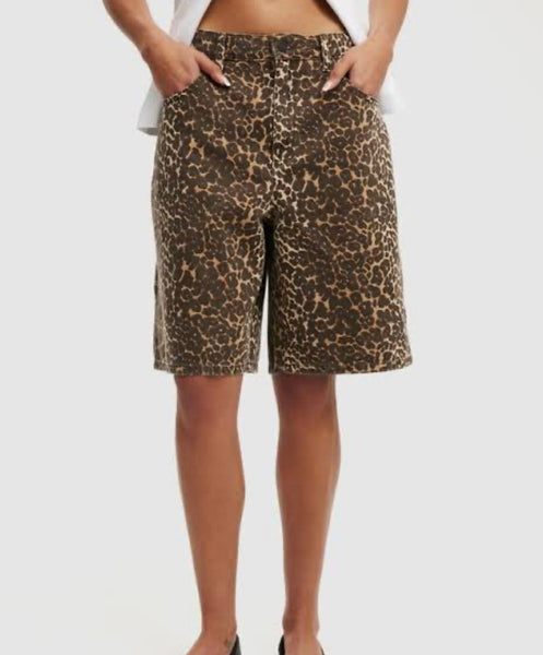 Cotton On Brand New Leopard Print Super Baggy Jort - Size 30