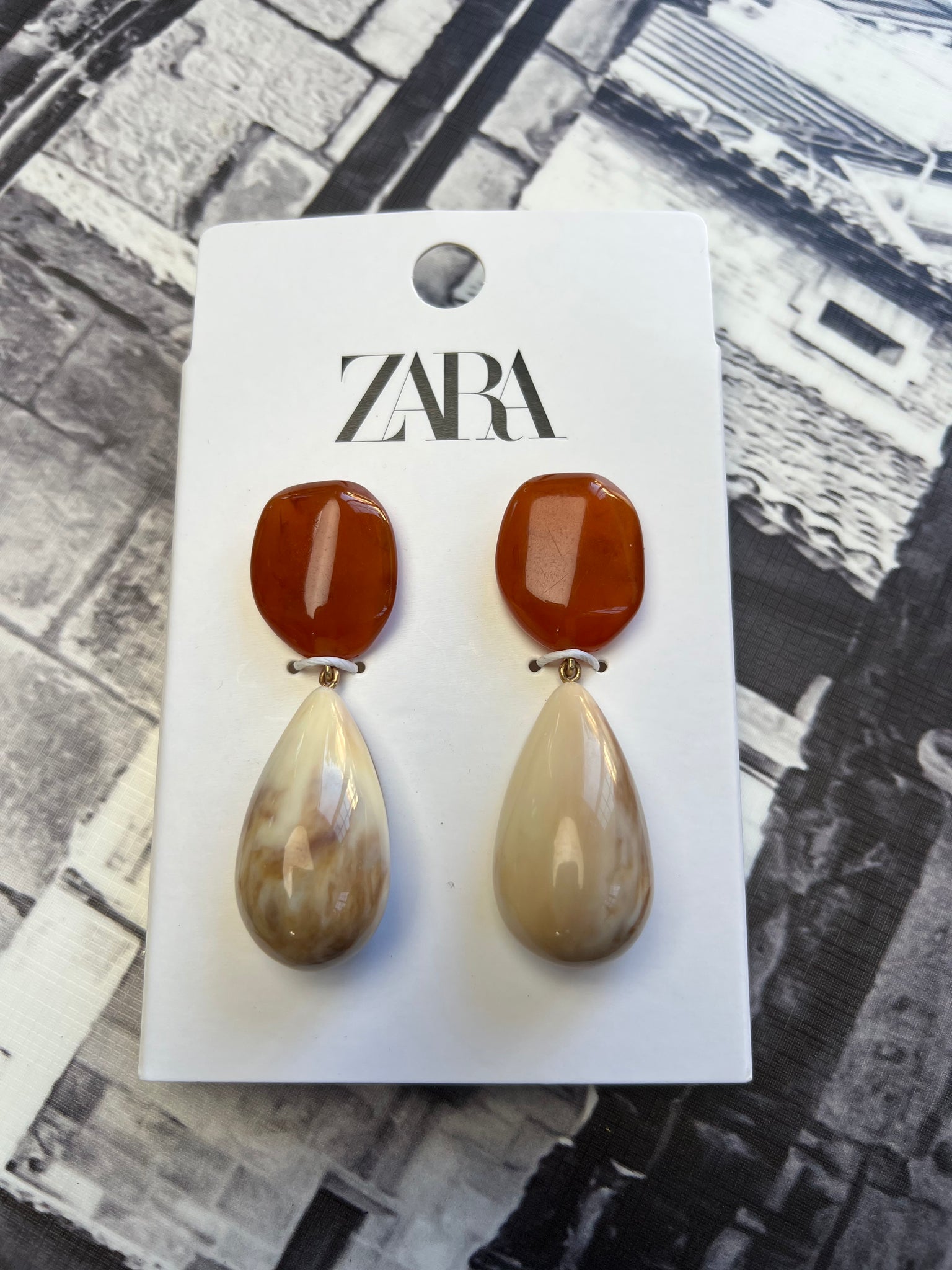 Zara Brand New Earrings (brown&red)