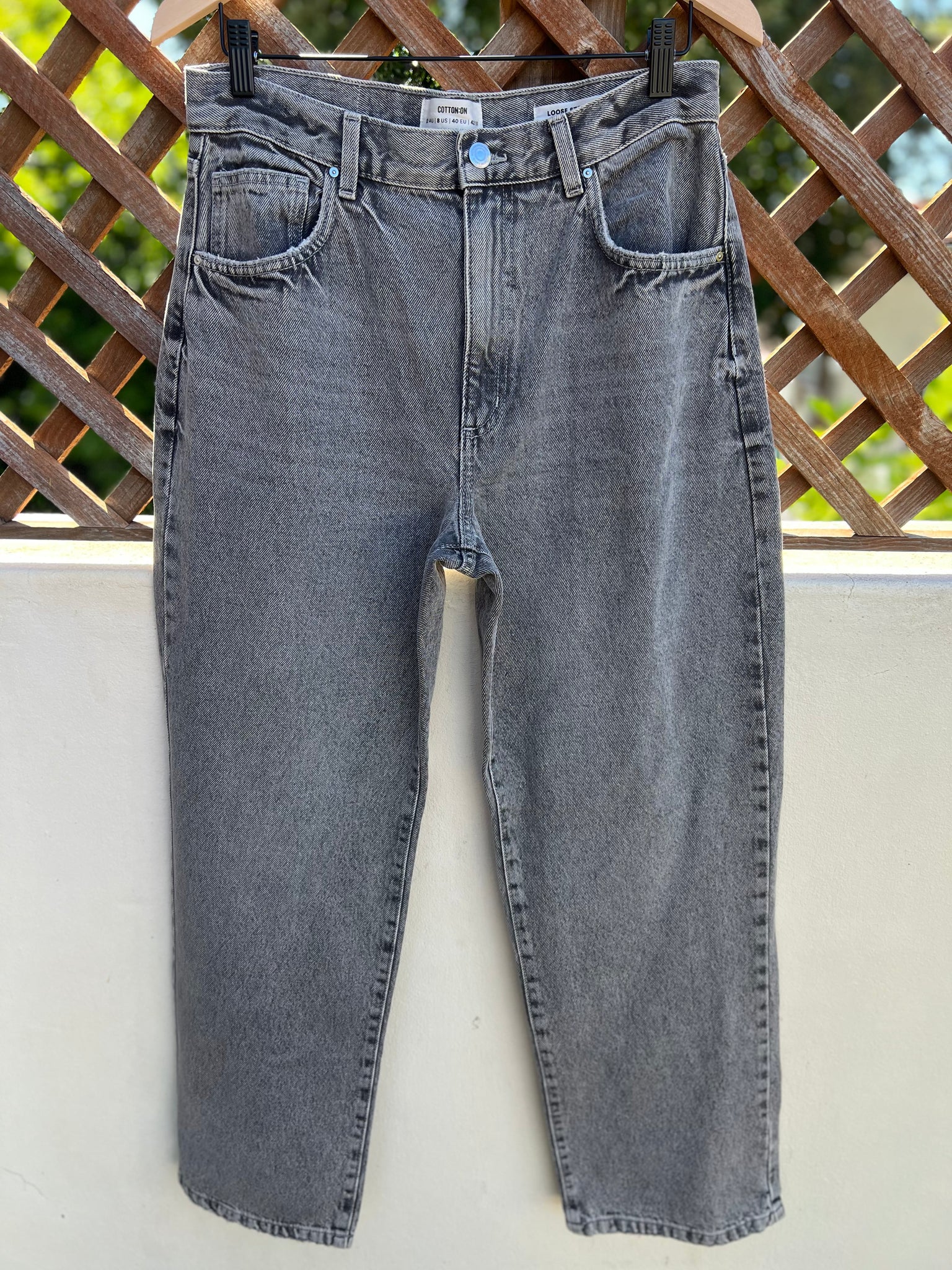 Cotton On Brand New Loose Straight Jeans - Size EUR40