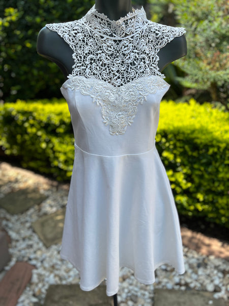 Forever New Cream Lace Detail Flare Dress - Size EUR40