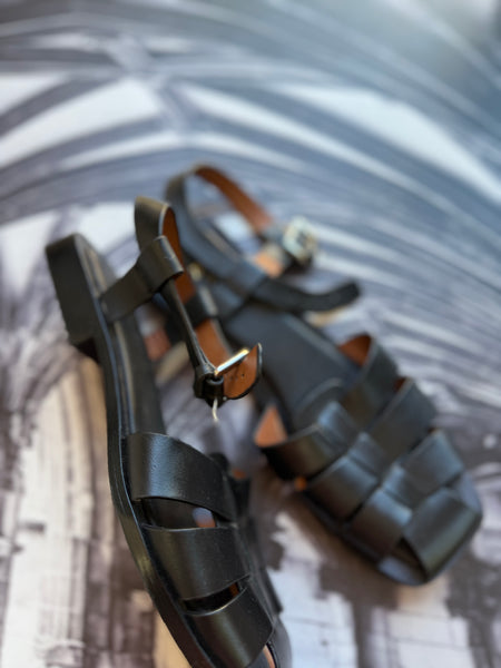 Zara Brand New Black Fisherman Style Flat Shoes - Size 4