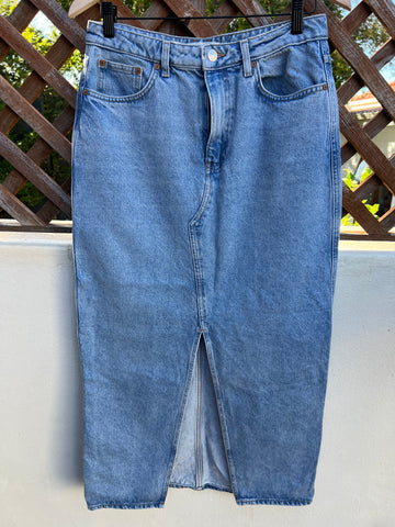 MANGO Brand New Denim Pencil Skirt - Size Medium