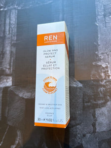 REN Clean Skincare Brand New Glow&Protect Serum (Never been used) Retail R1250