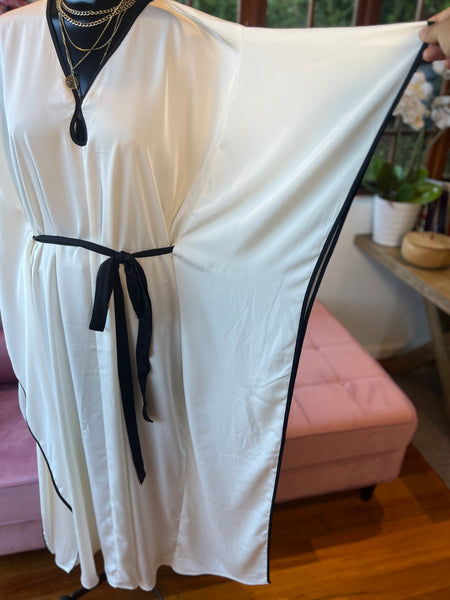 H&M Brand New Cream Kaftan Style Maxi Dress (tag still attached) Size M/L