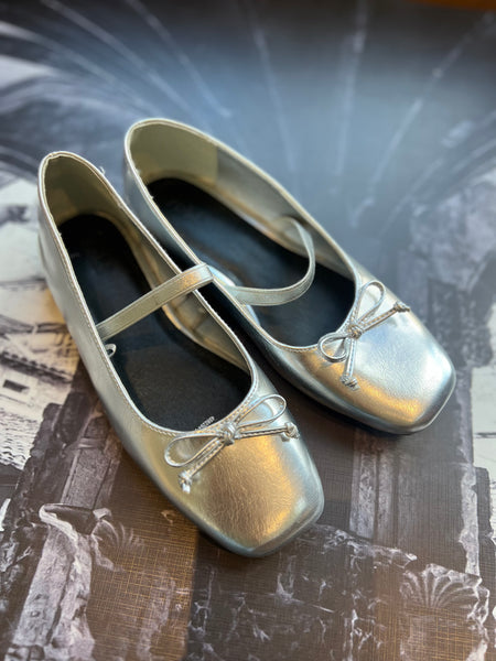 Brand New Silver Ballerina Pumps - Size 4