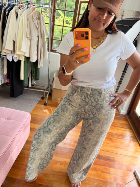 Cotton On Brand New Snakeskin Super Baggy Jeans - Size 30