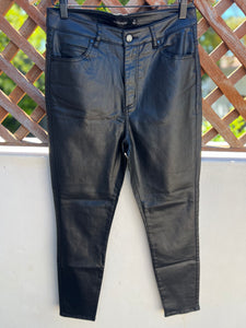 Witchery Brand New Leatherette High Waisted Jeans - Size 10 Retail Price R1100)