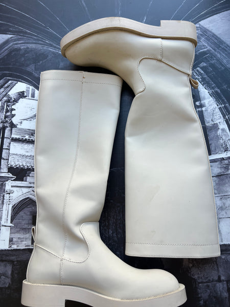 Zara Brand New “Military Style” Cream Boots - Size 4